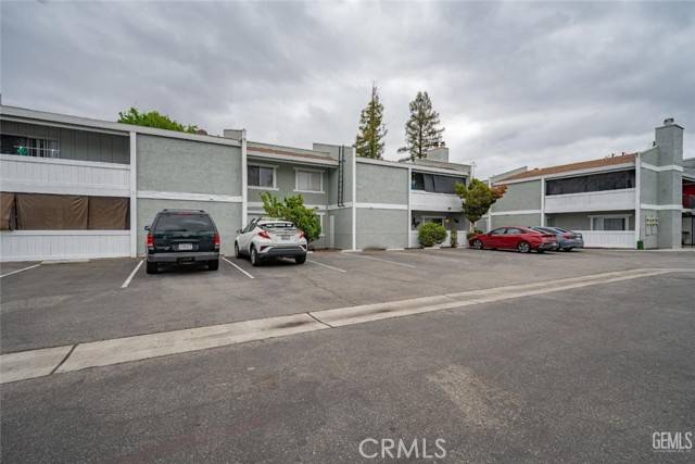 Bakersfield, CA 93309,5001 Appleblossom DR