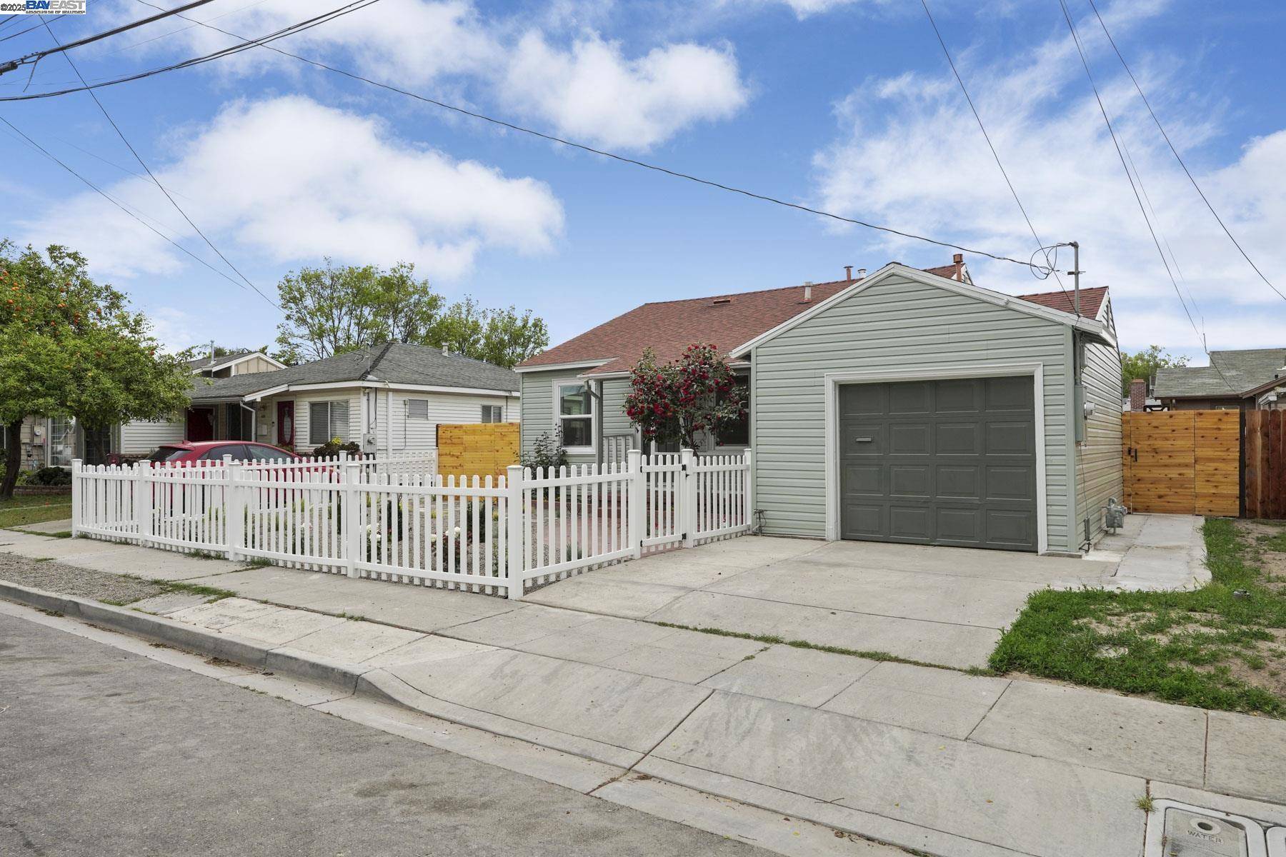 Tracy, CA 95376,460 W Whittier Ave