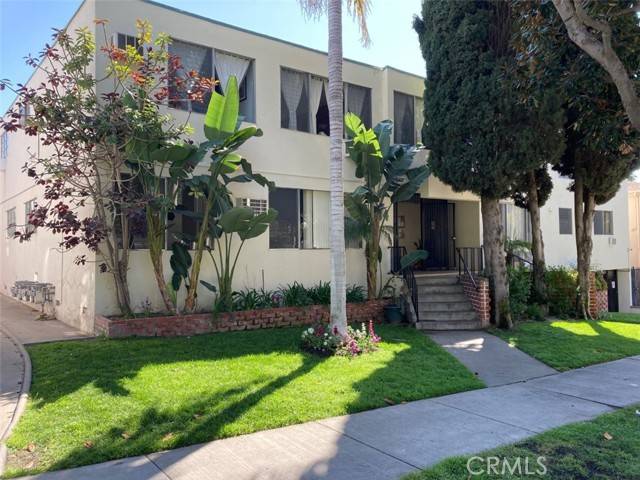 West Hollywood, CA 90046,1234 N Laurel AVE 9
