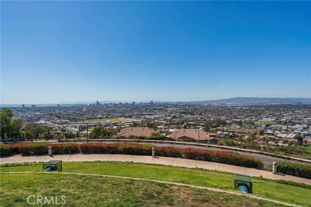 Signal Hill, CA 90755,2254 Gaviota AVE 17