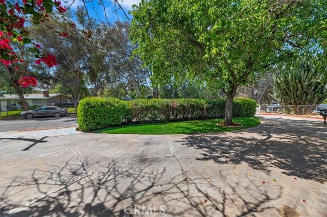 Riverside, CA 92505,5533 Bushnell AVE