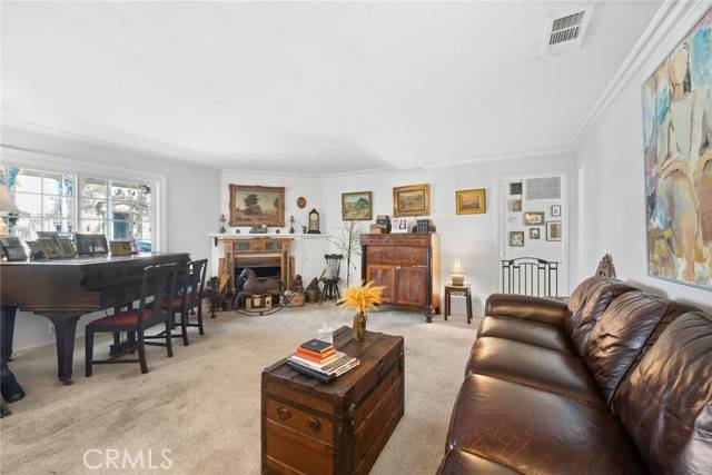 Newport Beach, CA 92663,436 Holmwood DR