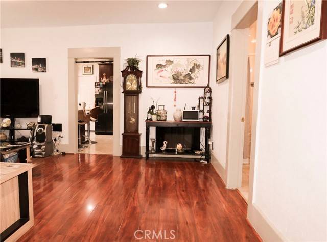 Pomona, CA 91766,688 E 11th ST