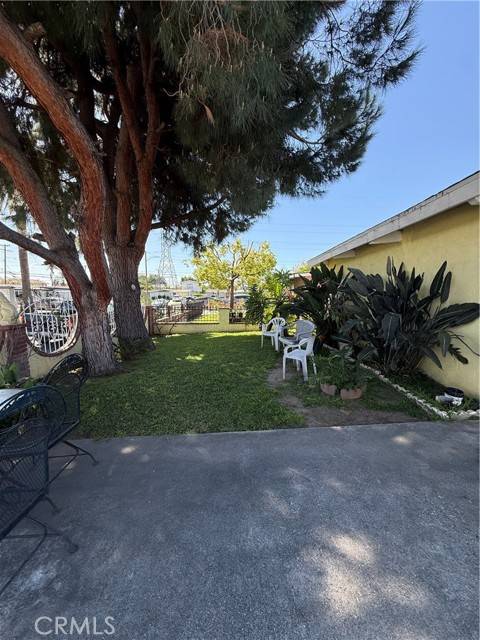 Azusa, CA 91702,5415 N Leaf AVE
