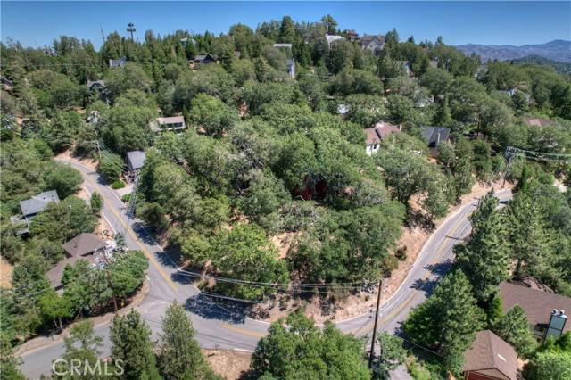 Lake Arrowhead, CA 92352,27588 Matterhorn DR