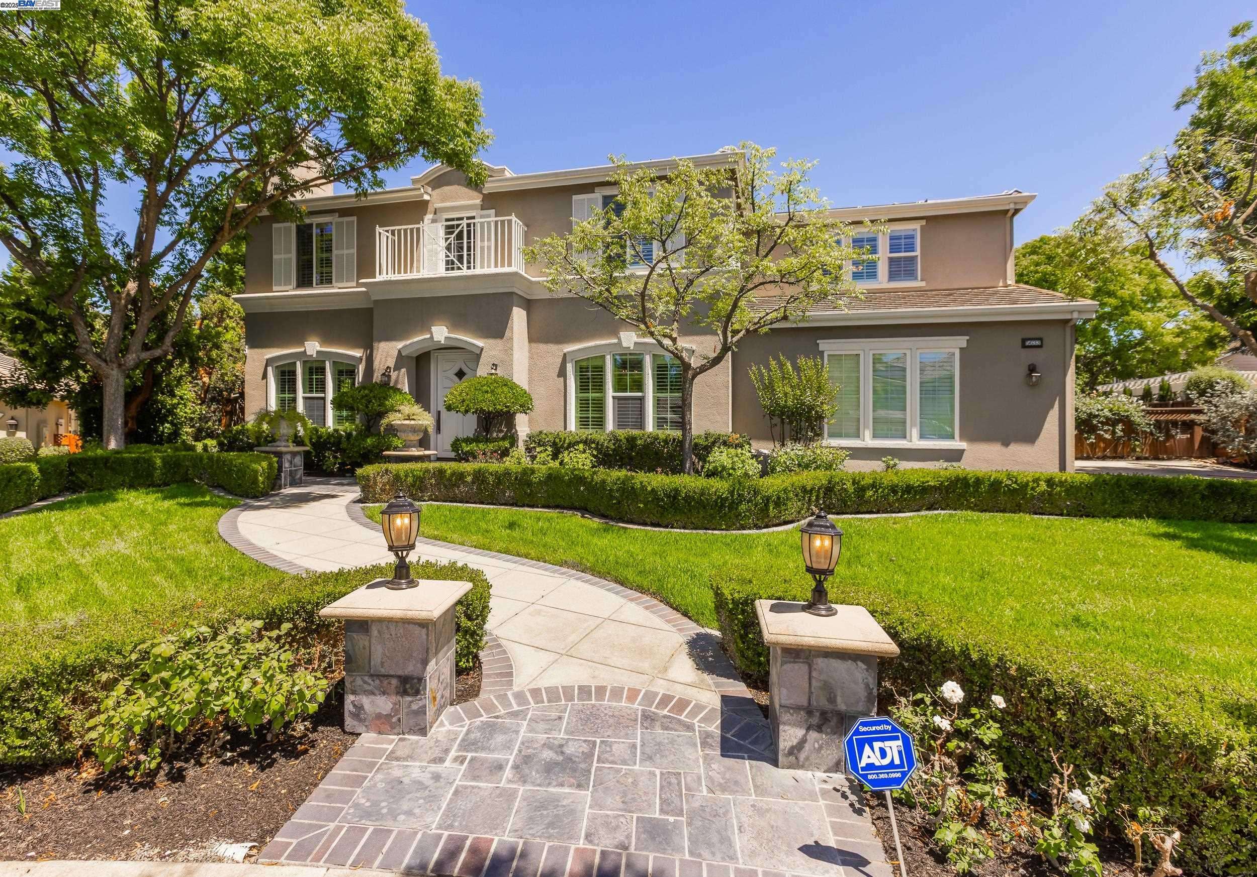 Pleasanton, CA 94566,5633 Selena Ct