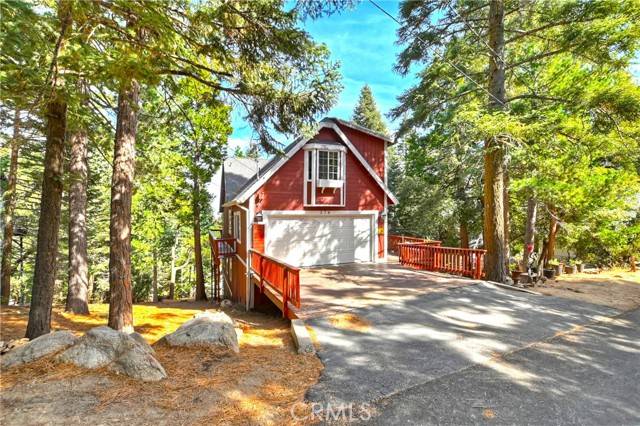 Lake Arrowhead, CA 92352,276 Augusta CT