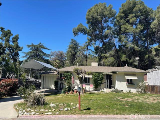 Banning, CA 92220,1833 N San Gorgonio AVE