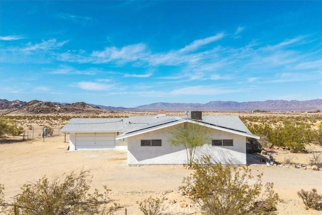 Twentynine Palms, CA 92277,80282 Mesa DR