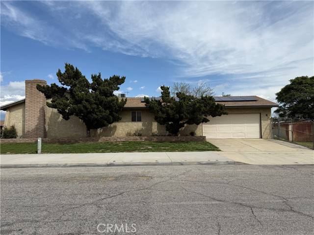 Bloomington, CA 92316,19211 Maywood ST