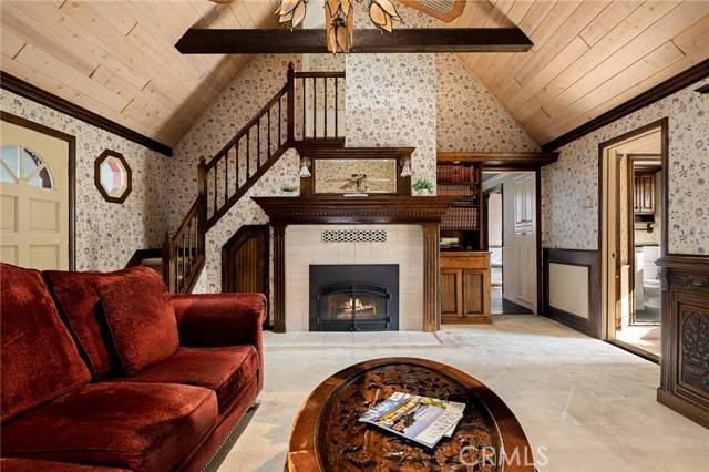 Lake Arrowhead, CA 92352,229 Maple DR