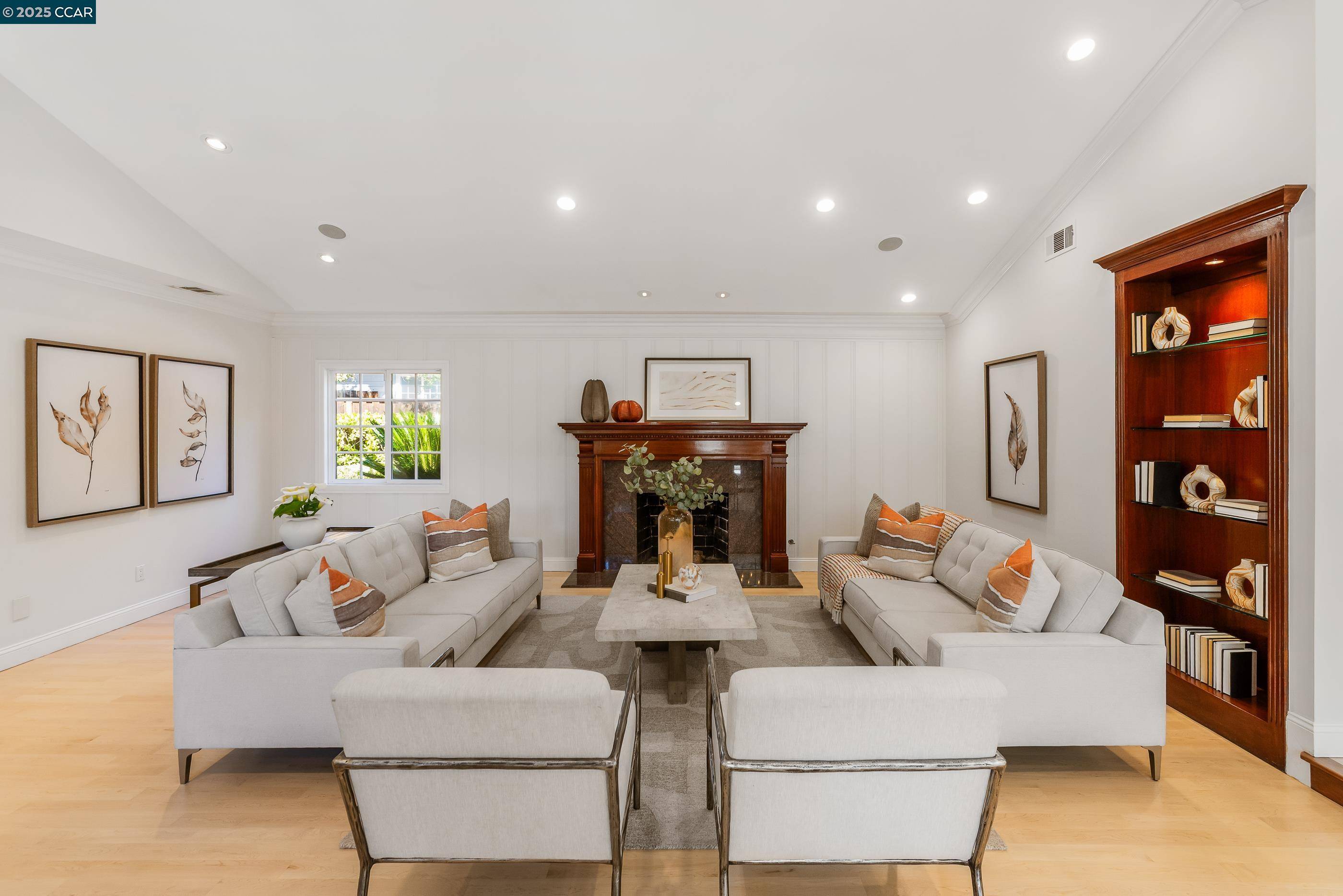 Lafayette, CA 94549,1024 Pine Ln