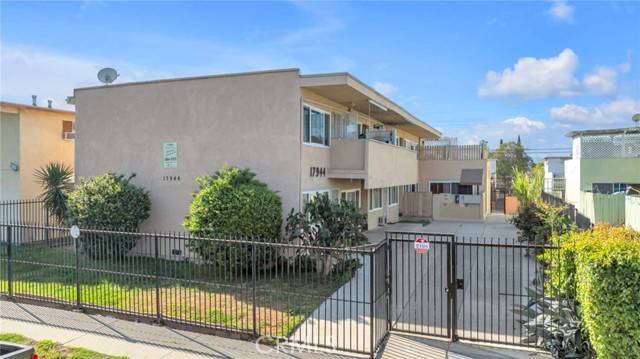 Northridge, CA 91325,17944 Schoenborn ST