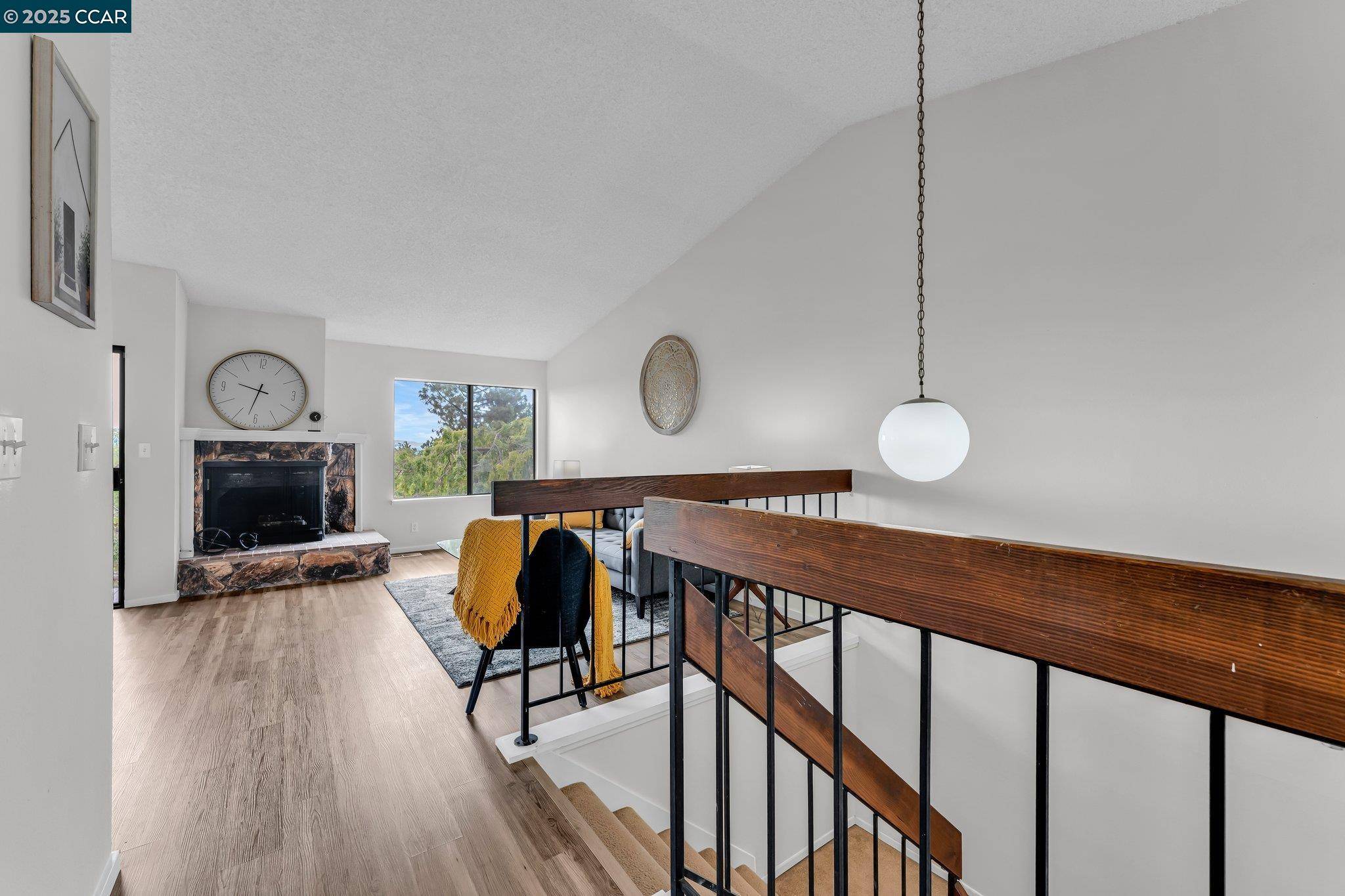 Martinez, CA 94553,1483 Ashwood Dr