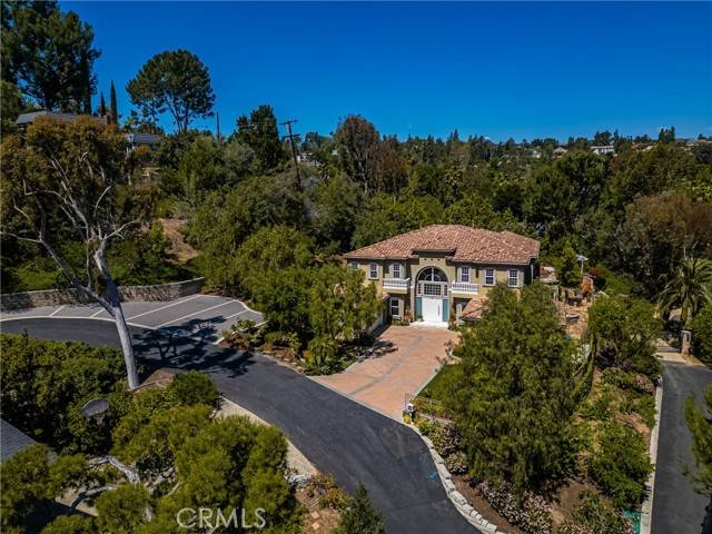 Santa Ana, CA 92705,2107 Lemon Heights DR