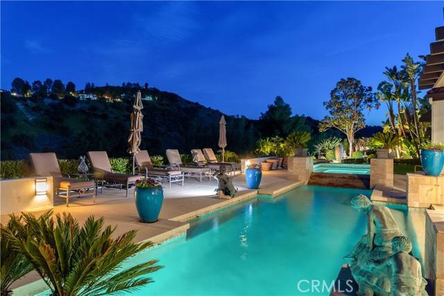 Calabasas, CA 91302,23964 Park Granada