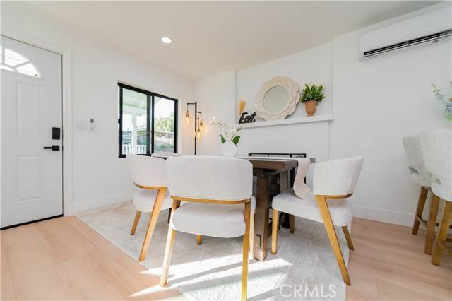 Yorba Linda, CA 92886,4912 Shaw LN