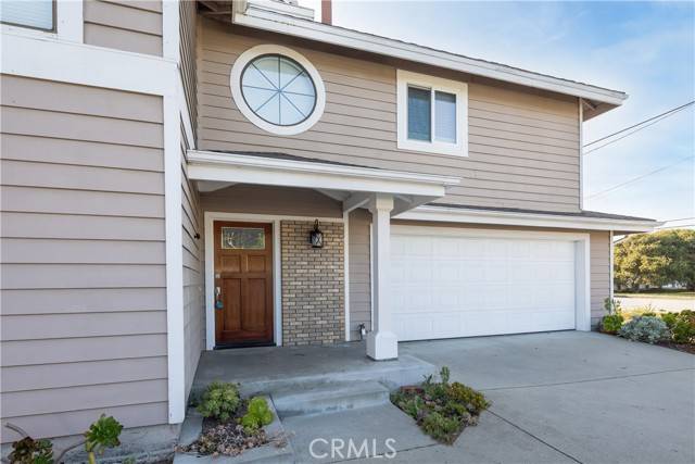 Grover Beach, CA 93433,572 Mentone AVE