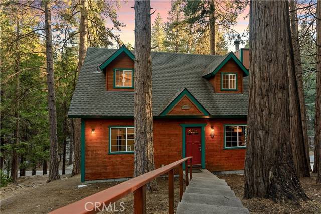 Lake Arrowhead, CA 92352,432 Clubhouse DR