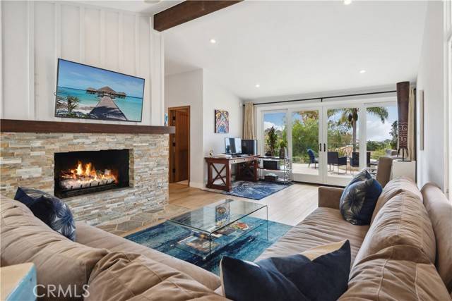Palos Verdes Estates, CA 90274,1229 Via Coronel