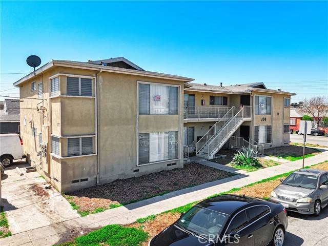 Los Angeles, CA 90003,304 E 95th ST