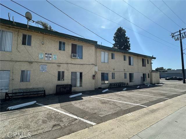 Downey, CA 90241,11801 Lakewood BLD