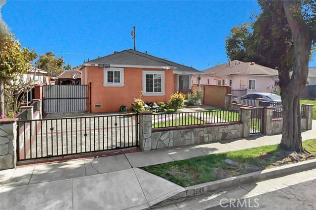 Lynwood, CA 90262,2644 111th ST