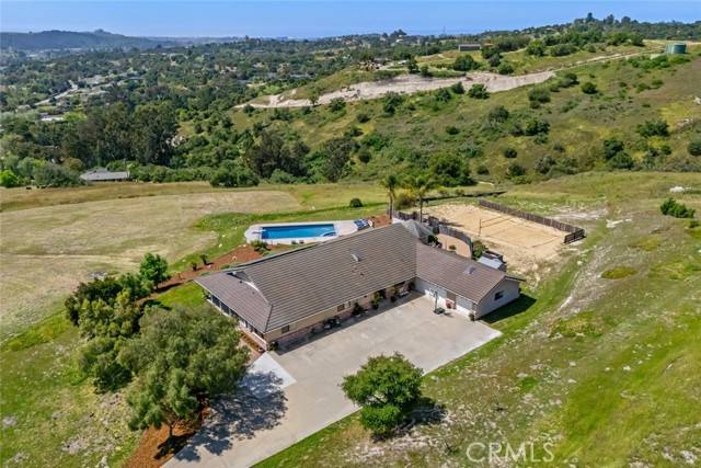 Arroyo Grande, CA 93420,225 Pioneer Cir