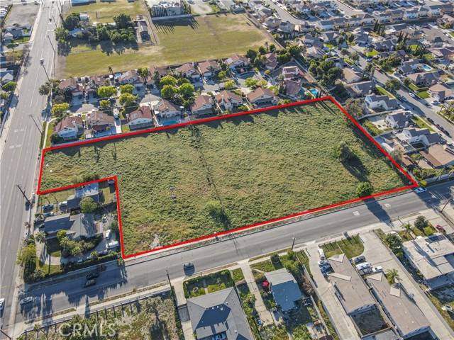 Fontana, CA 92336,7612 Mango AVE