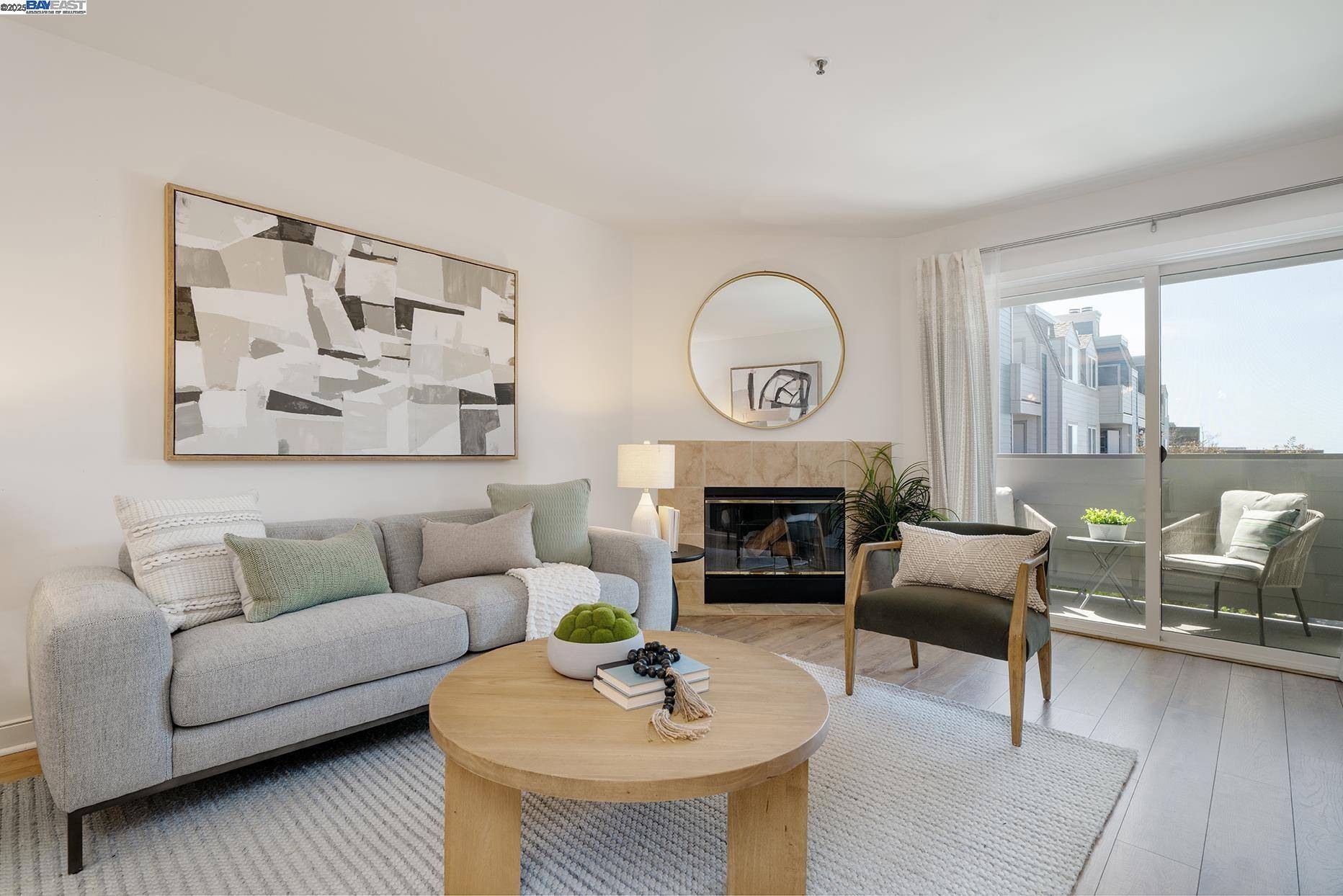 Emeryville, CA 94608,6400 Christie Ave 4319