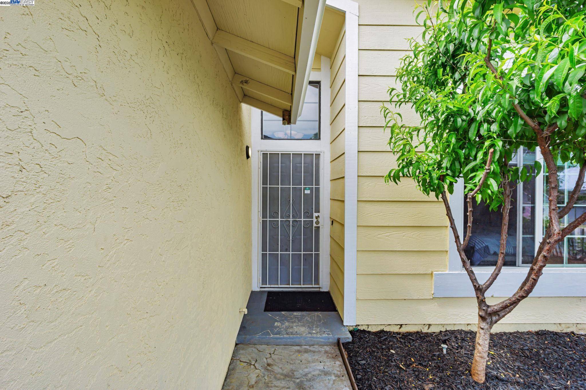 Antioch, CA 94509,4002 Royal Links Ct