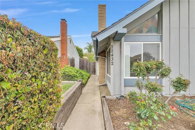 Lake Forest, CA 92630,22432 Silver SPUR
