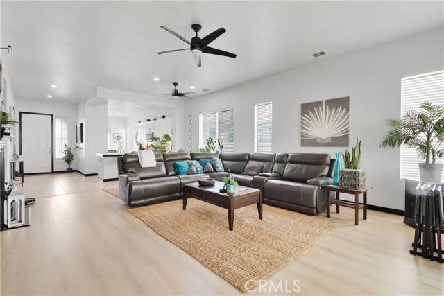 Apple Valley, CA 92308,10065 Wilmington LN