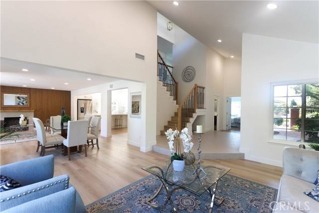 Mission Viejo, CA 92692,26306 Ganiza
