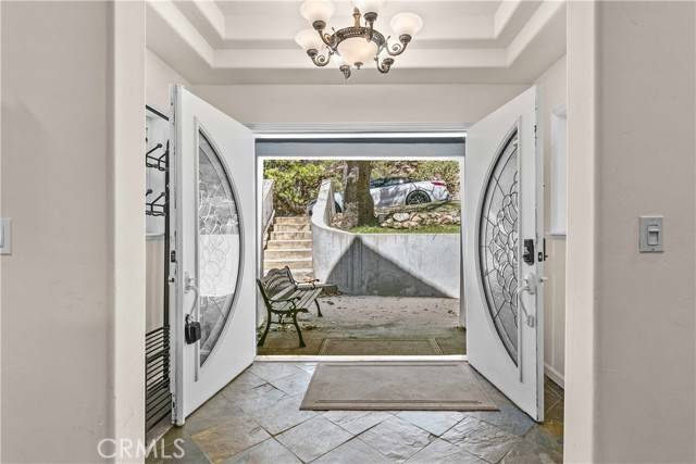 Lake Arrowhead, CA 92352,26665 Modoc LN