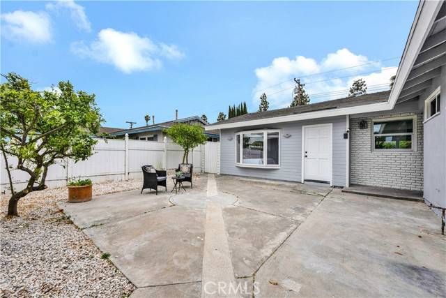 Huntington Beach, CA 92649,5062 Caspian CIR