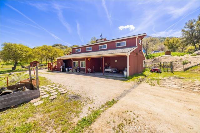 Tehachapi, CA 93561,18401 Pellisier RD