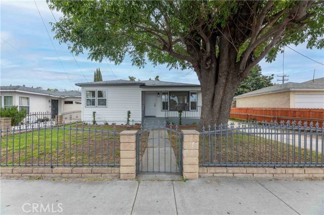 Paramount, CA 90723,15158 San Jose AVE