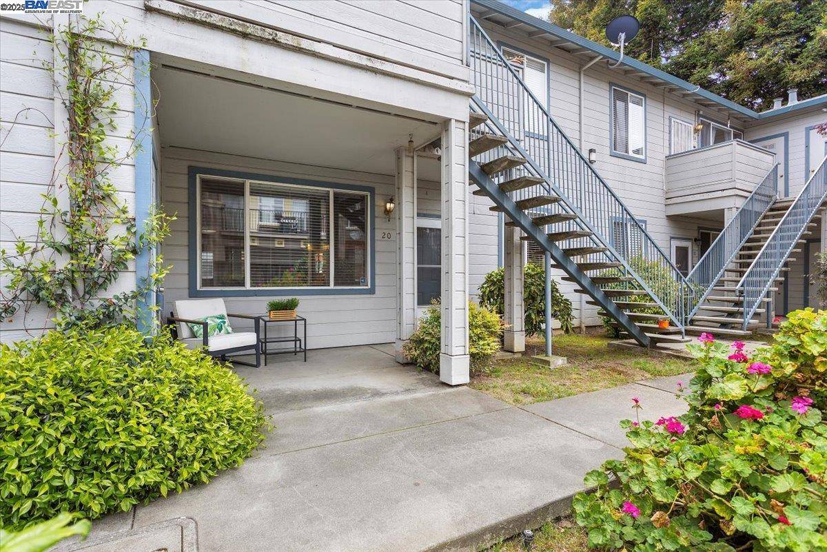 Hayward, CA 94541,20 Leighty Ct 4