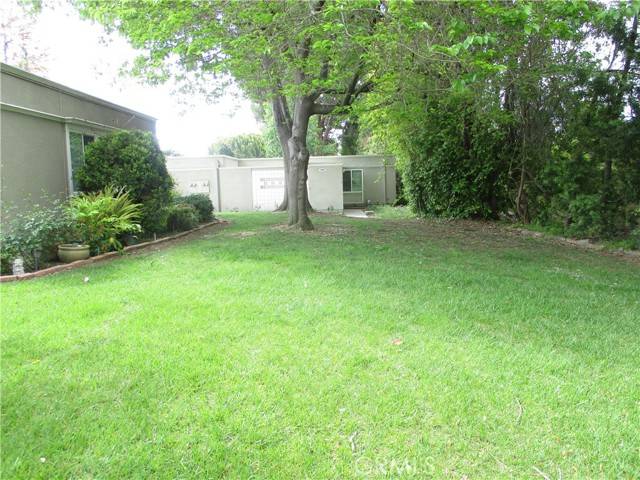Laguna Woods, CA 92637,348 Avenida Sevilla Unit B