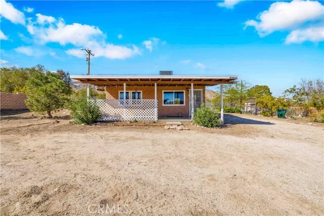 Morongo Valley, CA 92256,49608 Recuerdo LN