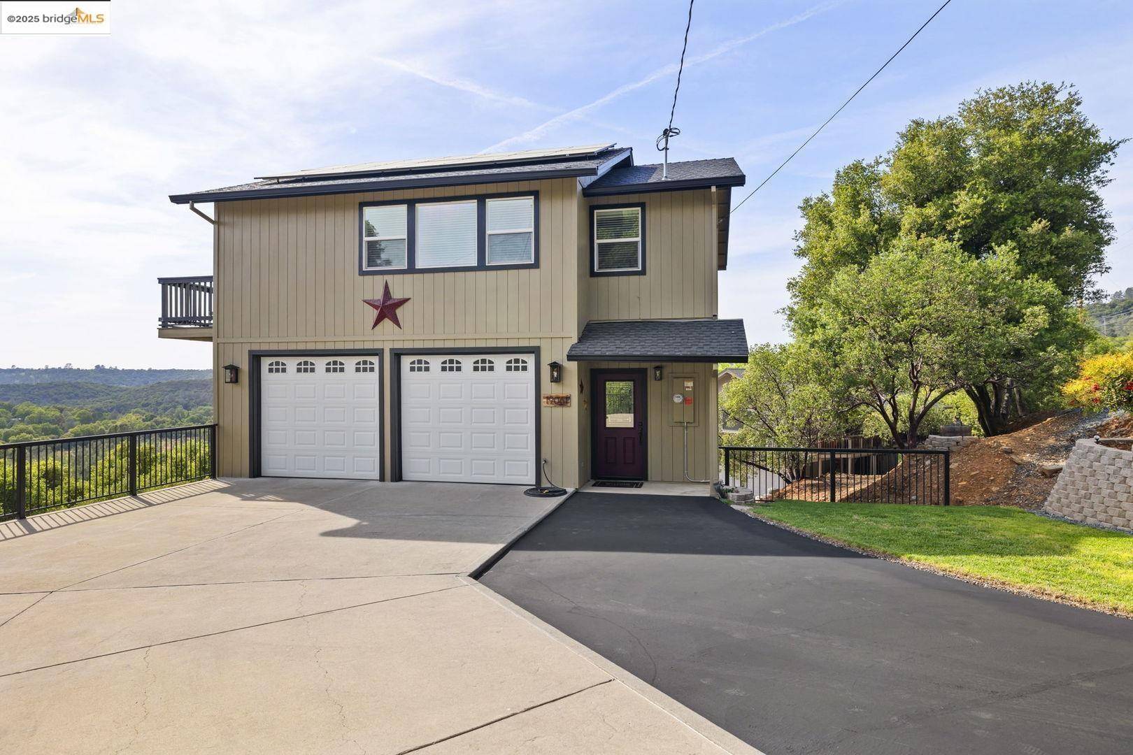 Jamestown, CA 95327,19061 North DR