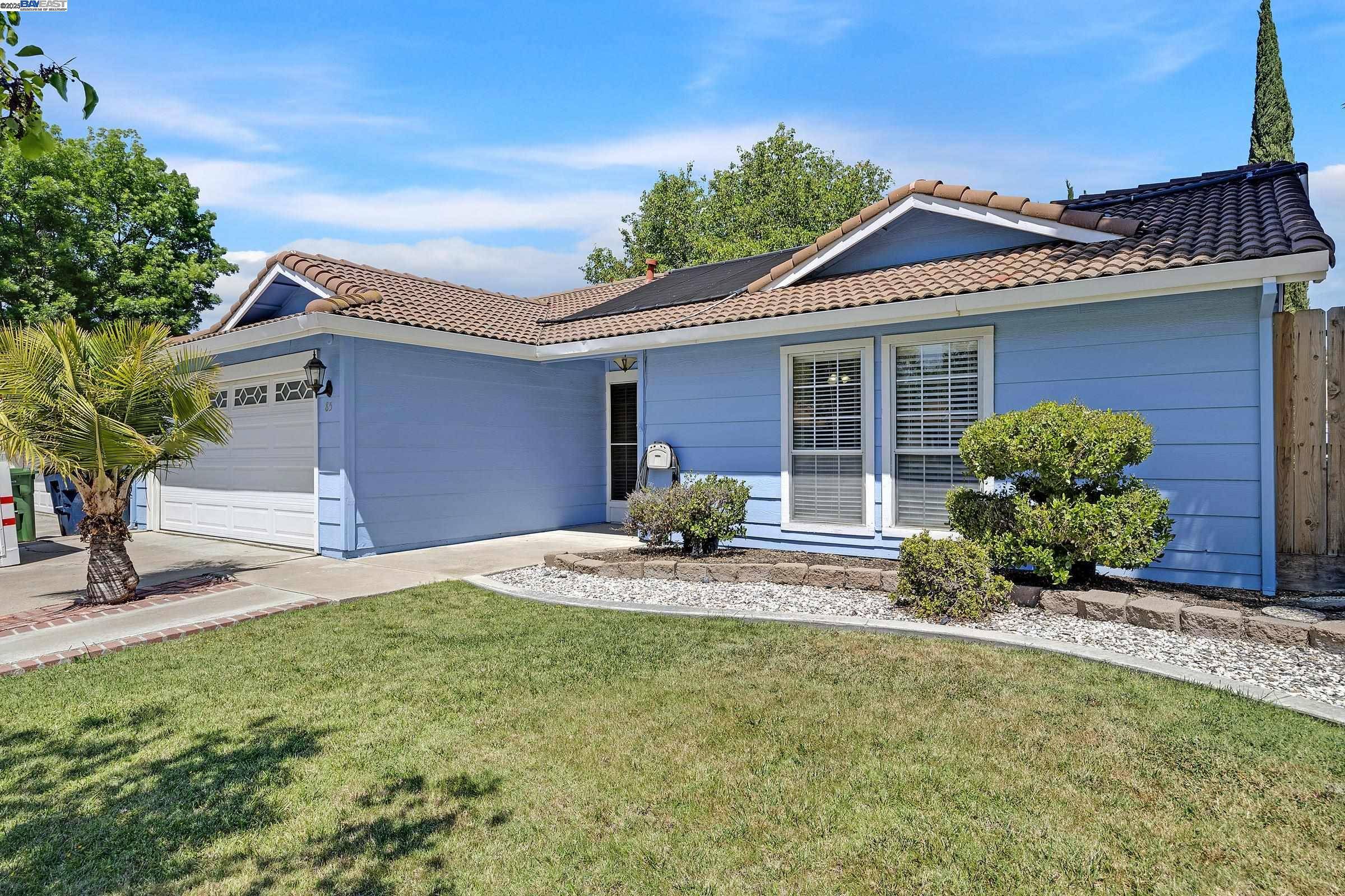 Tracy, CA 95376,85 Deerwood Ln