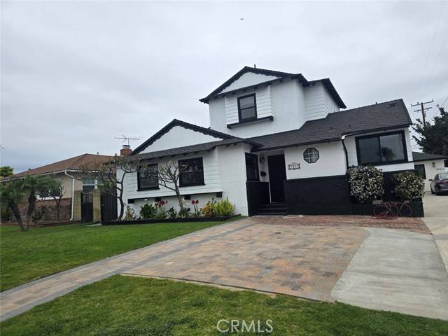 Downey, CA 90240,7415 Dinsdale ST