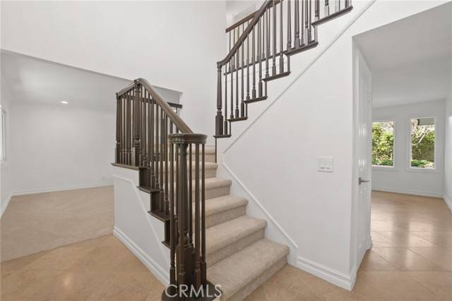 North Tustin, CA 92705,11391 Arroyo AVE