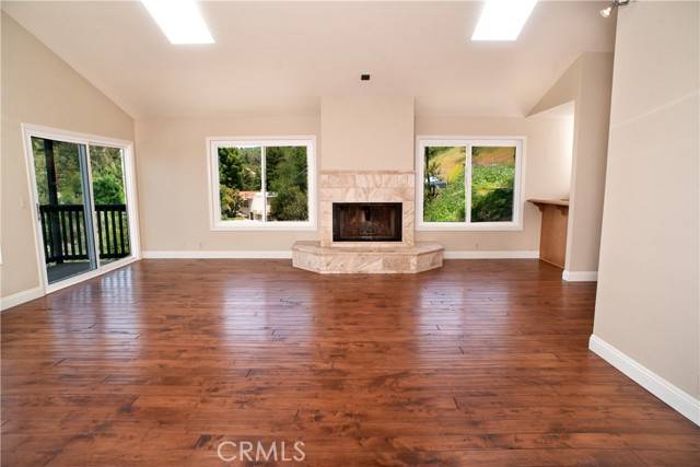 Woodland Hills, CA 91364,4419 Consuelo RD