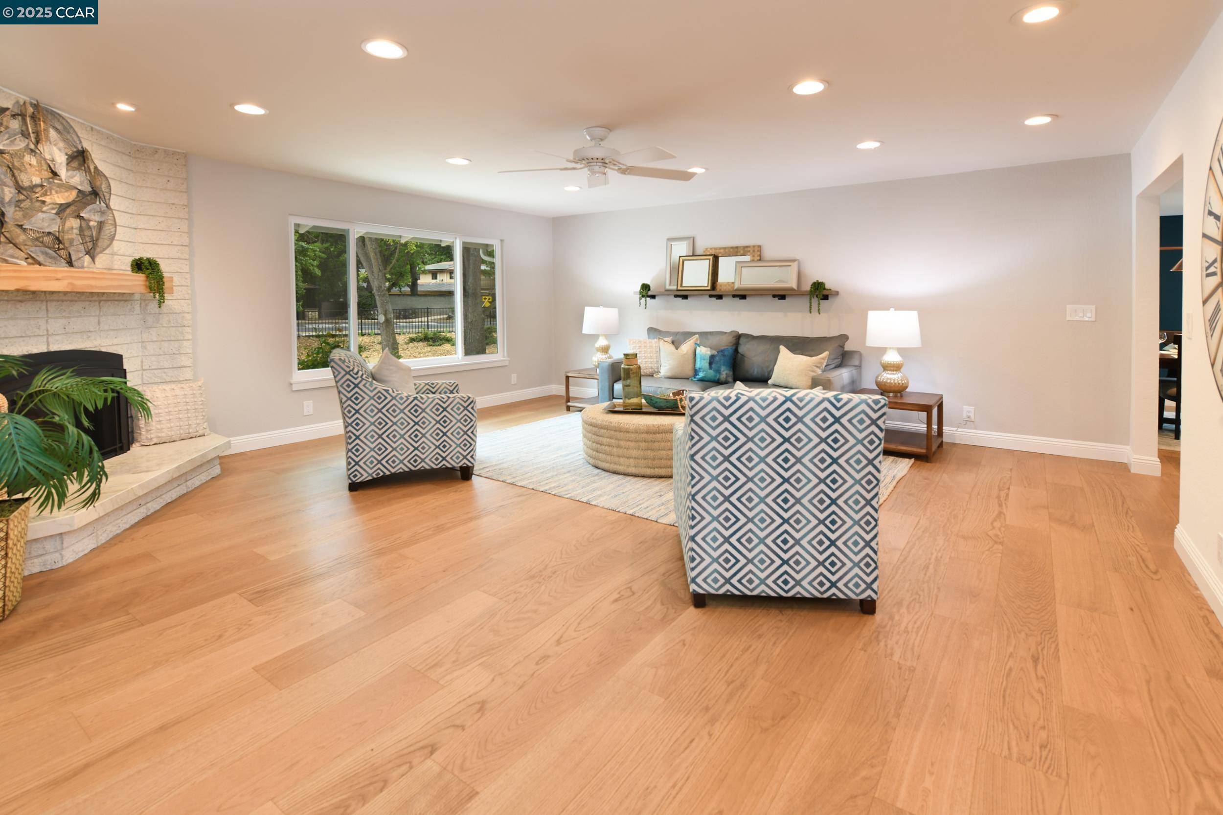 Walnut Creek, CA 94595,2200 Tice Valley Blvd