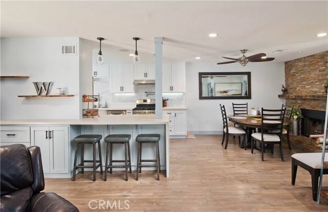 Chatsworth, CA 91311,9510 Laramie AVE