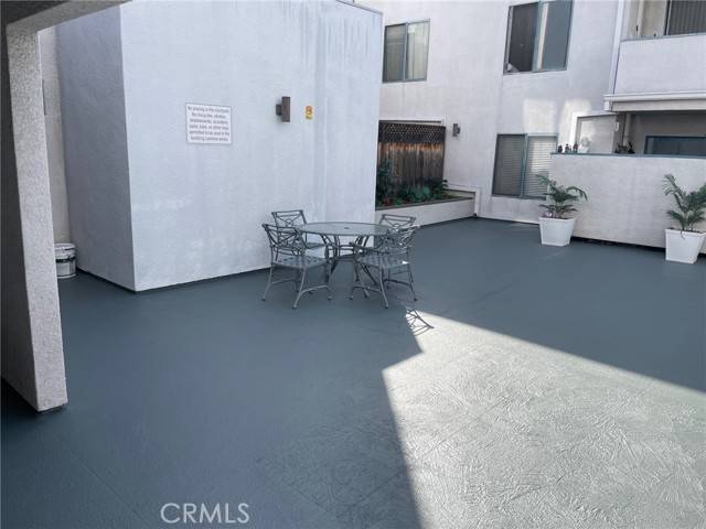 Van Nuys, CA 91411,14610 Erwin ST 116