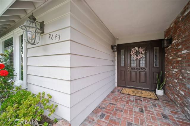 Downey, CA 90240,9643 Dacosta ST